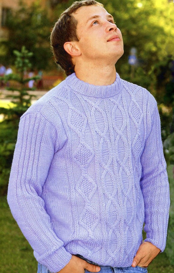 Free Knitting Patterns - Men's Pullover in Textured Pattern with Cables