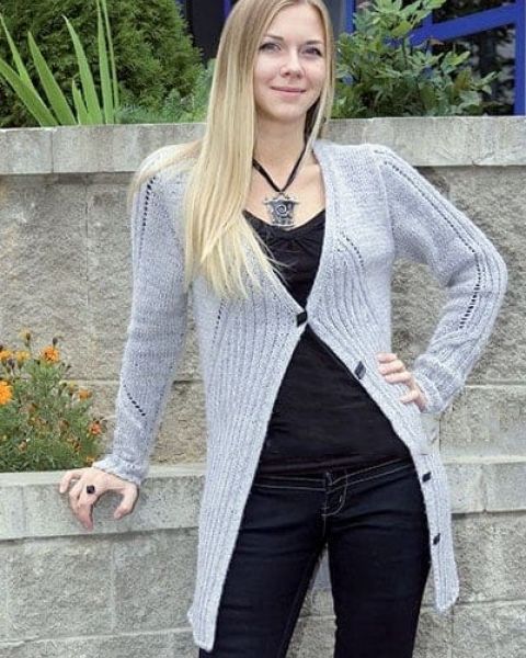 Cardigan in Rib Pattern with Stockinette Stitch