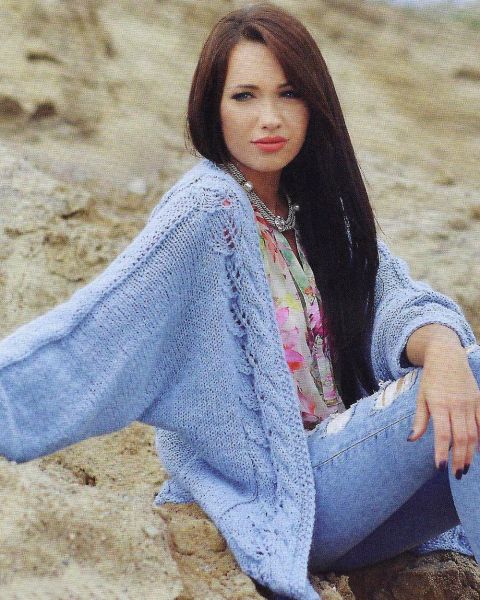 Oversize Cardigan with Leaf Pattern