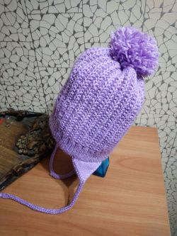 hat girl 