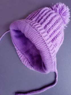 hat girl 