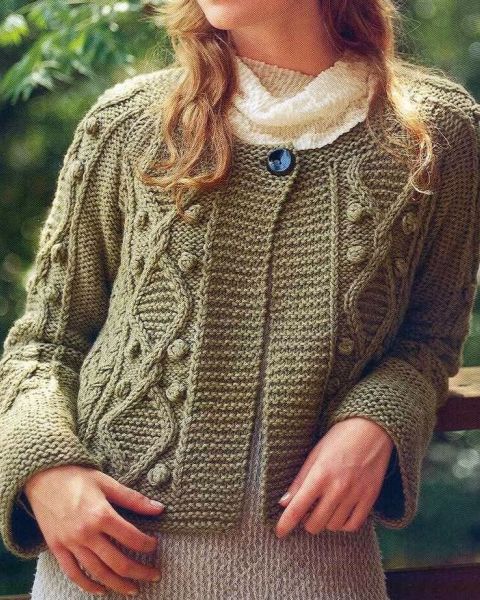 Jacket with bobbles