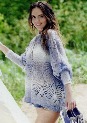 Oversized Pullover in Lace Diamonds