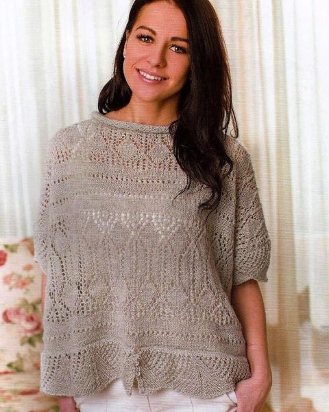 Pullover in Lace Pattern