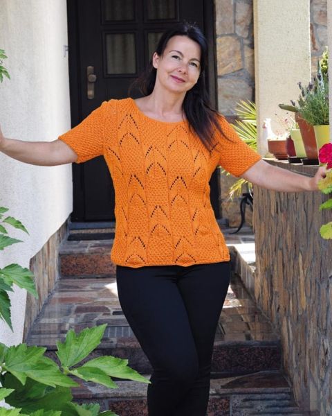 Summer Pullover in Fancy Pattern