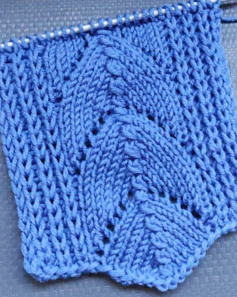 Half Brioche Stitch and Arch hole pattern