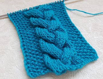 Opulent Knit Cable of 18 stitches