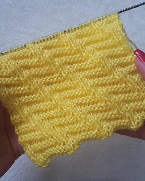 Diagonal Knitting Stitch Pattern