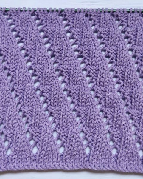 Diagonal Stitch Knitting Pattern