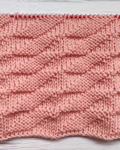 Oblique Diamonds Stitch Knitting Pattern