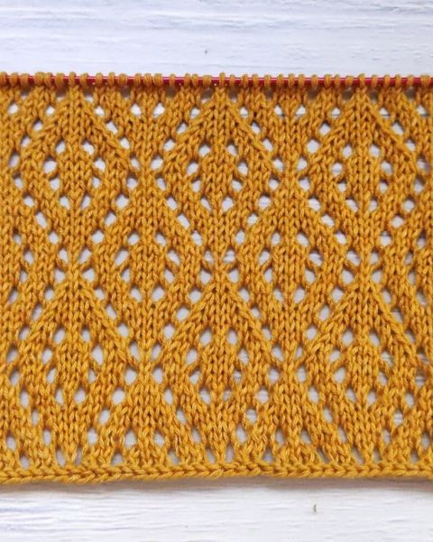 Lace Diamond Stitch Knitting Pattern