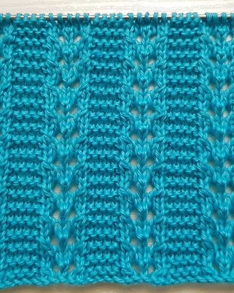 Easy Lace Knitting Stitch