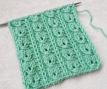 Lace Eyelet Stripe Knit Pattern