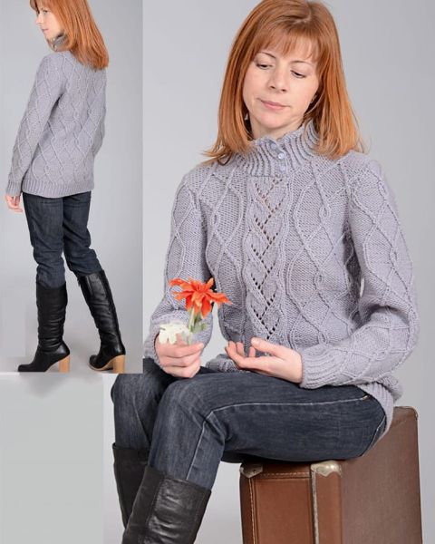 Sweater in Diamond Pattern