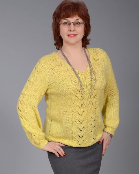 V-Neck Sweater Knitting Pattern