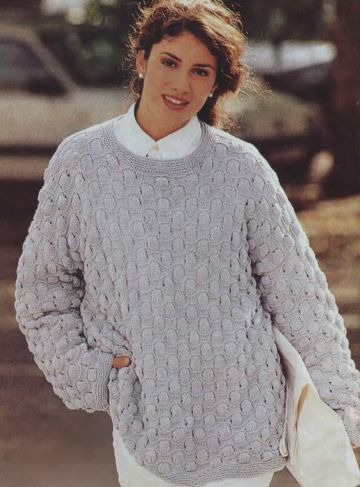 Sweater in Wavy Pattern