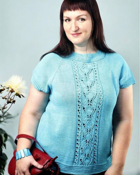 Raglan Top with Central Lace Panel