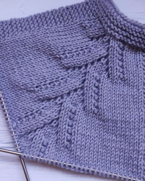Lace Knit Raglan Stitch